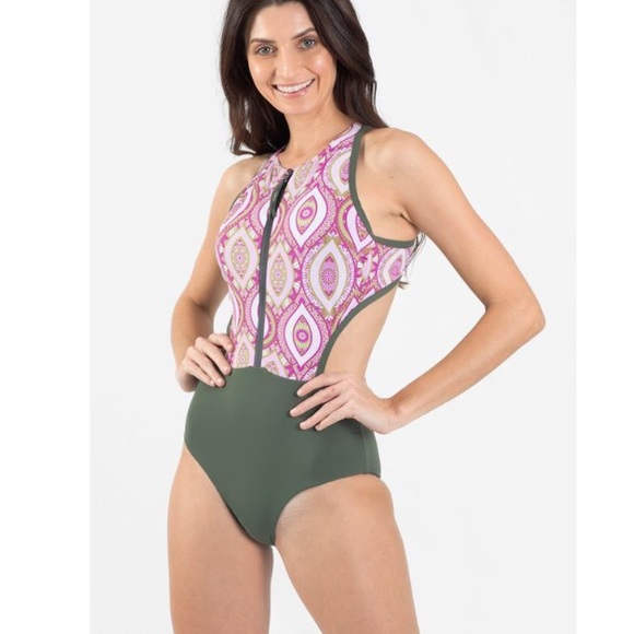 Wave Life Swimsuit - Picture 4 of 4